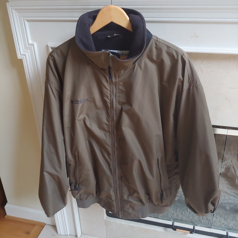 Columbia Olive Green Zip Up Jacket